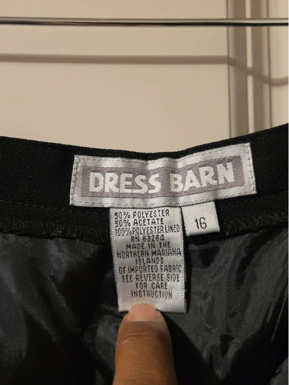 Dressbarn - Picture 7 of 8